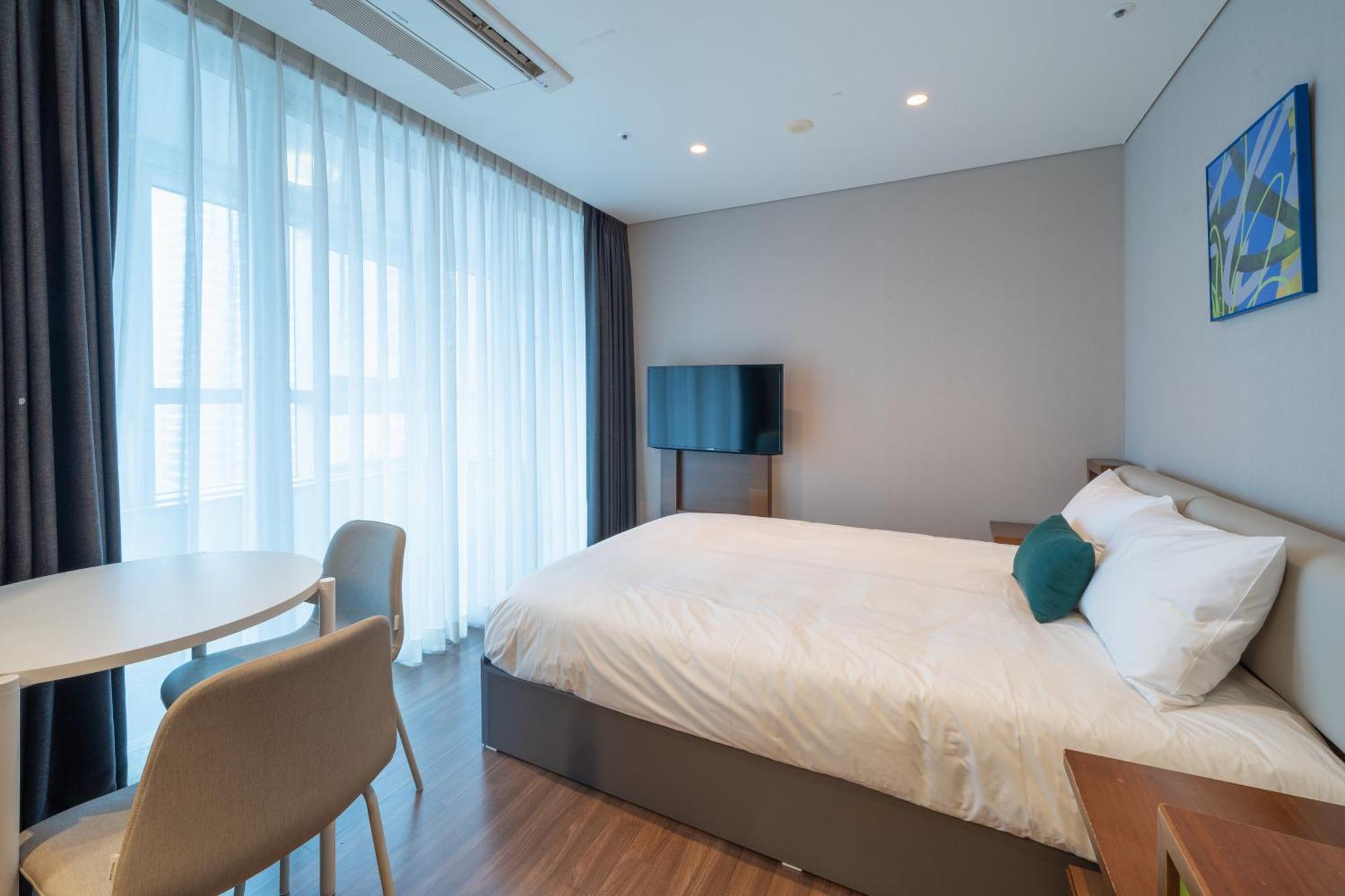 Urbanstay Haeundae Station Busan Buitenkant foto
